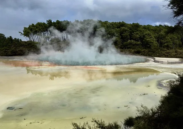 Paraíso Térmico Wai-O-Tapu