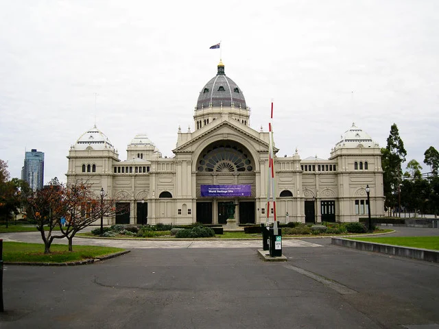 Edificio Real de Exposiciones