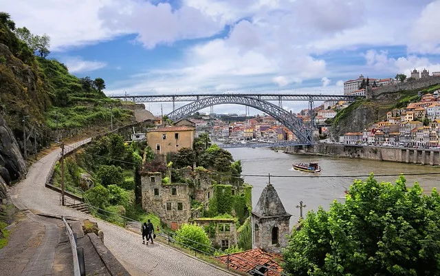 Barrio Baixa (Ciudad Baja)