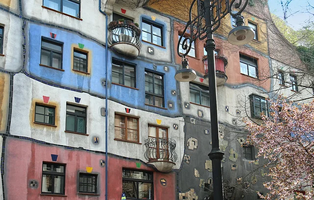 Casa Hundertwasser (Hundertwasserhaus)