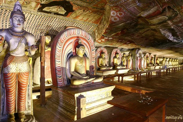 Templo Rupestre de Dambulla (Templo Dorado de Dambulla)