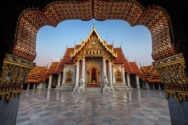Templo de Mármol (Wat Benchamabophit)
