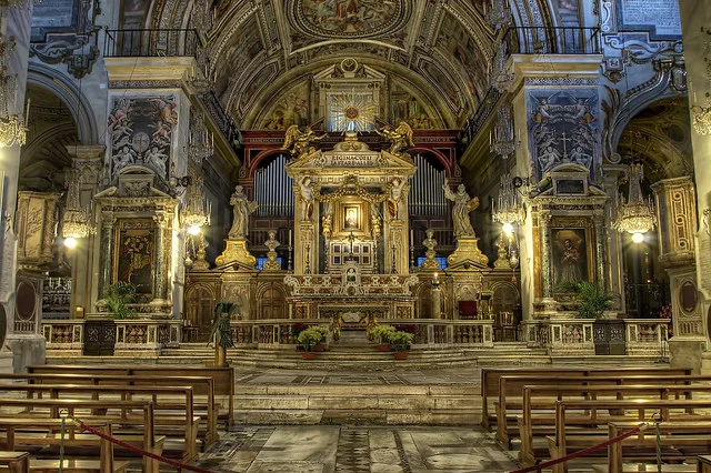 Templo de Augusto y Roma