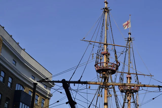 Golden Hinde