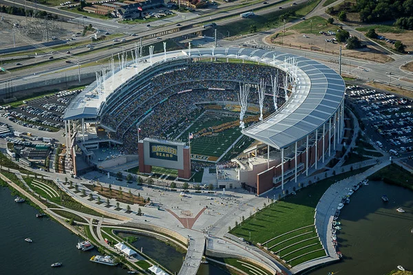 Estadio McLane