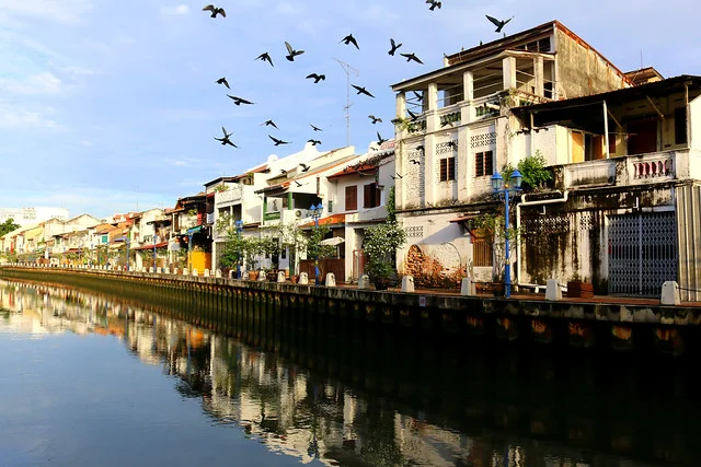 Edén junto al Río