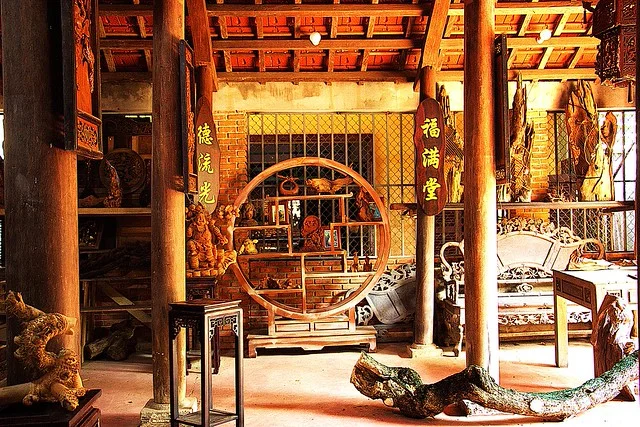 Pueblo de Carpintería Kim Bong