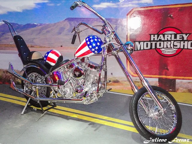 Salón de Motocicletas Harley