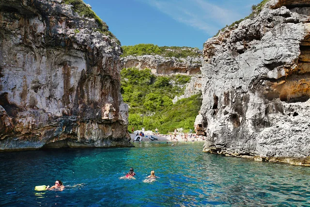 Calas de Stiniva
