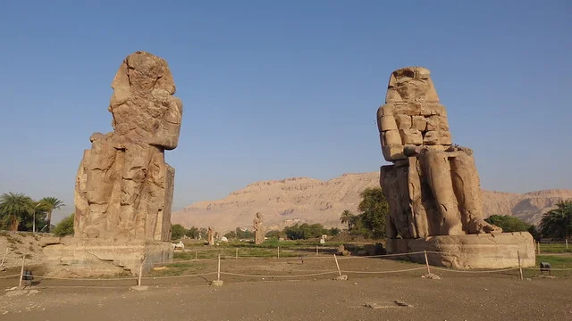 Colosos de Memnón