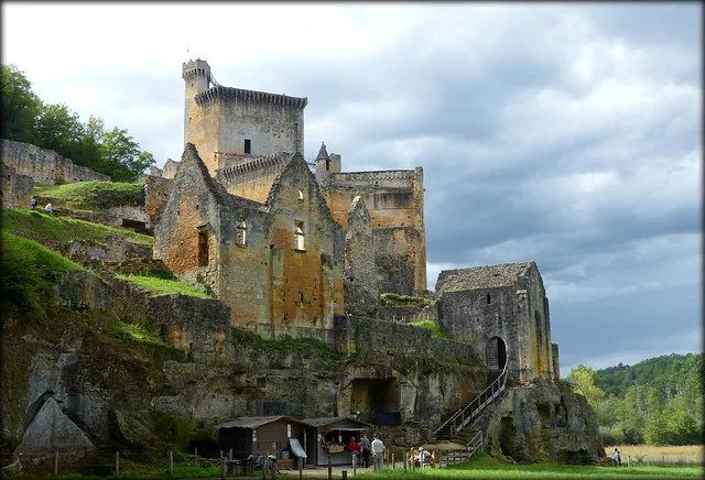 Castillo de Commarque