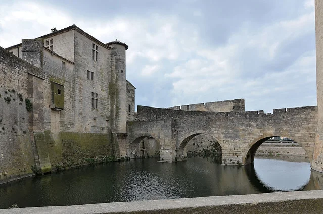 Torre y murallas de Aigues-Mortes