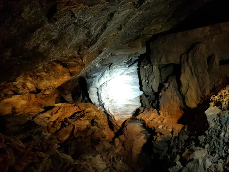 Cueva Atta