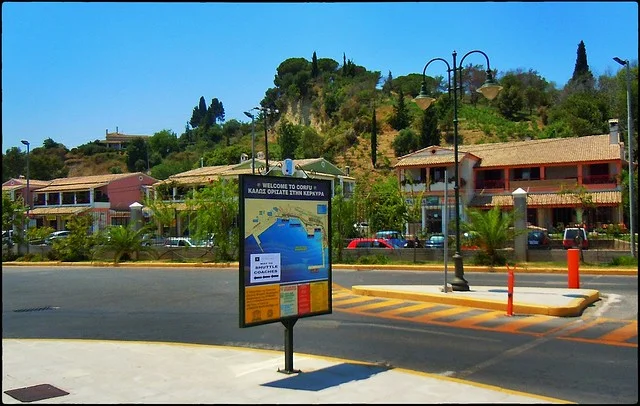 Puerto de cruceros de Corfú