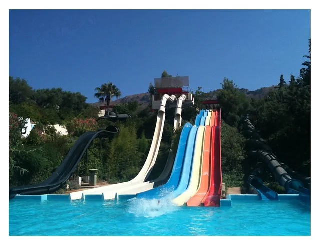 Parque Acuático Limnoupolis (Aqua Creta Limnoupolis)