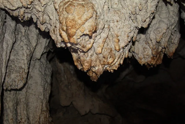 Cuevas Actún Can