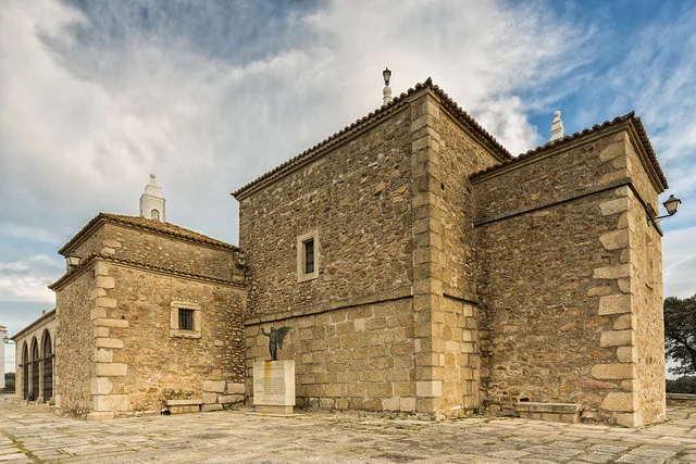 Iglesia de Luz (Santuario de Nuestra Señora de la Luz)