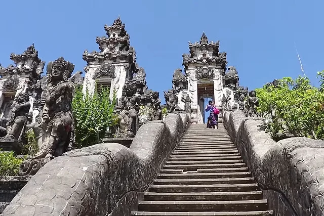 Templo Uluwatu (Pura Luhur Uluwatu)