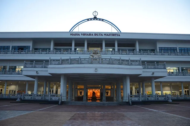 Templo Maha Vihara Duta Maitreya