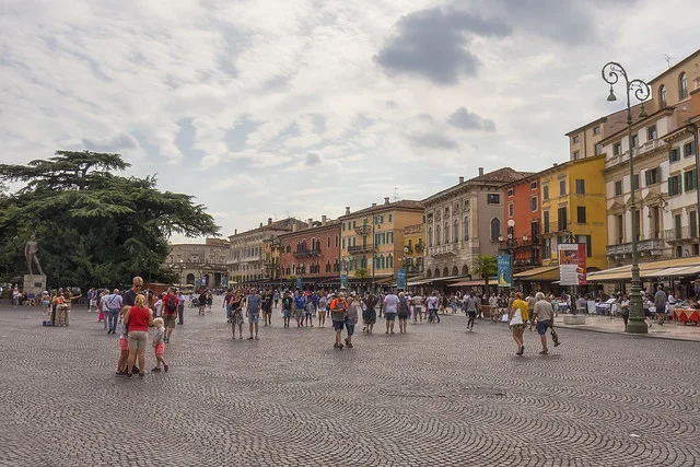 Plaza Brà