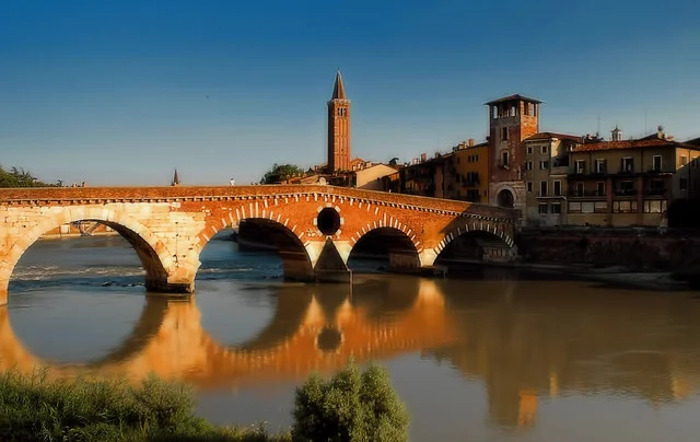 Puente Pietra