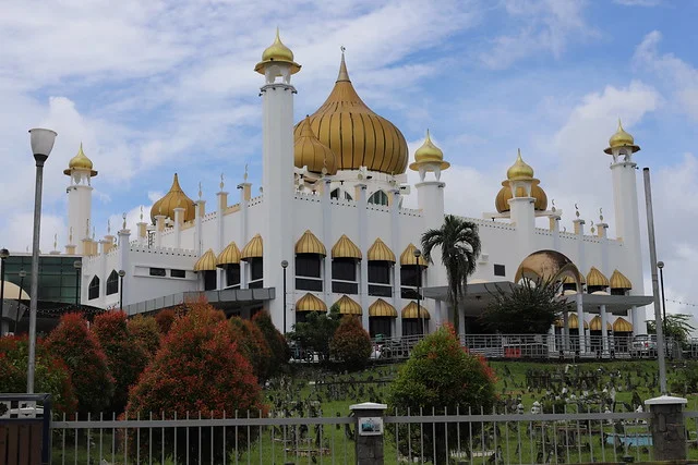 Mezquita de Kuching (Masjid Bandaraya Kuching)