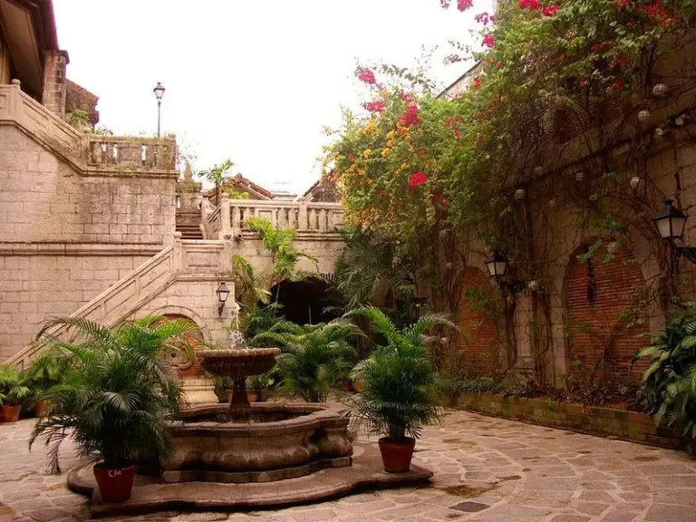 Casa Manila