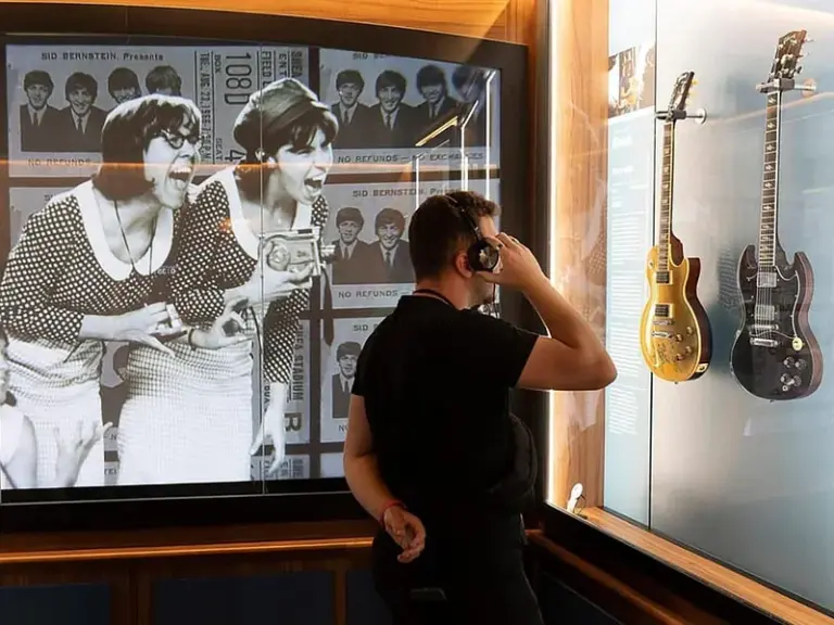 Salón de las Leyendas de la Guitarra