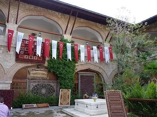 Caravanserai de Kuşadası (Caravanserai de Öküz Mehmed Pasha)