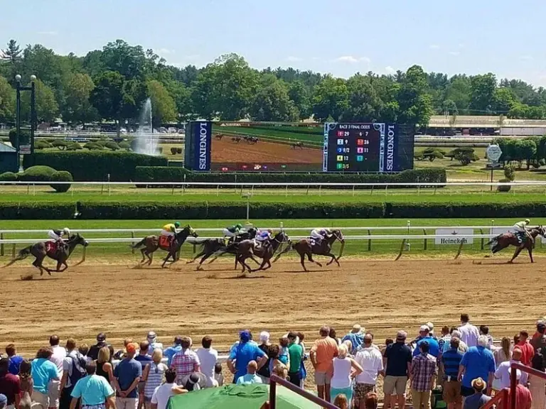 Hipódromo de Saratoga