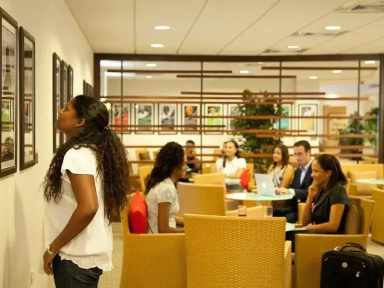 Salón VIP del Aeropuerto Club Kingston
