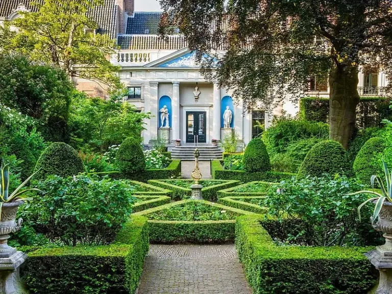 Museo Van Loon